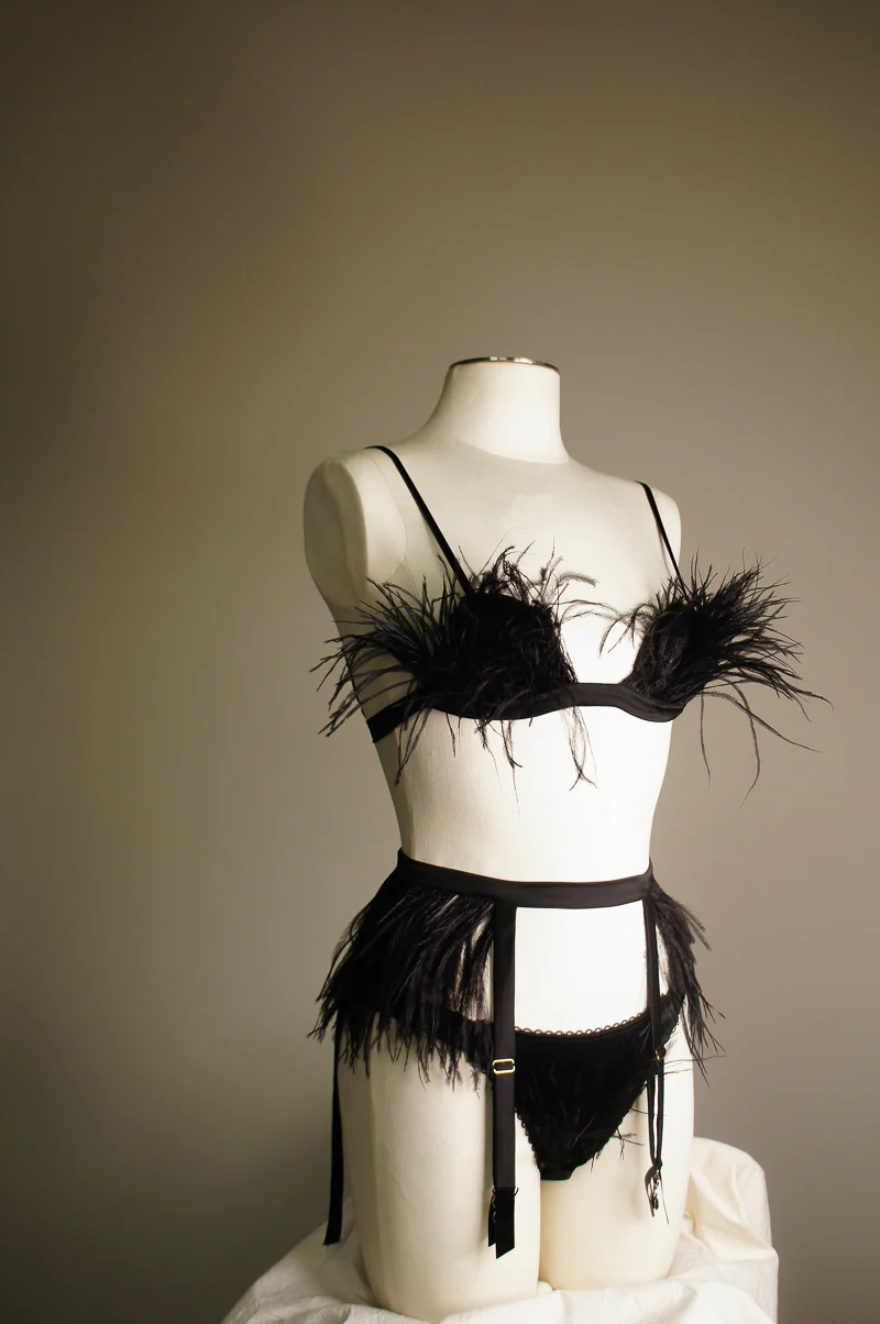 Feather and Silk Three Piece Set - Image 8
