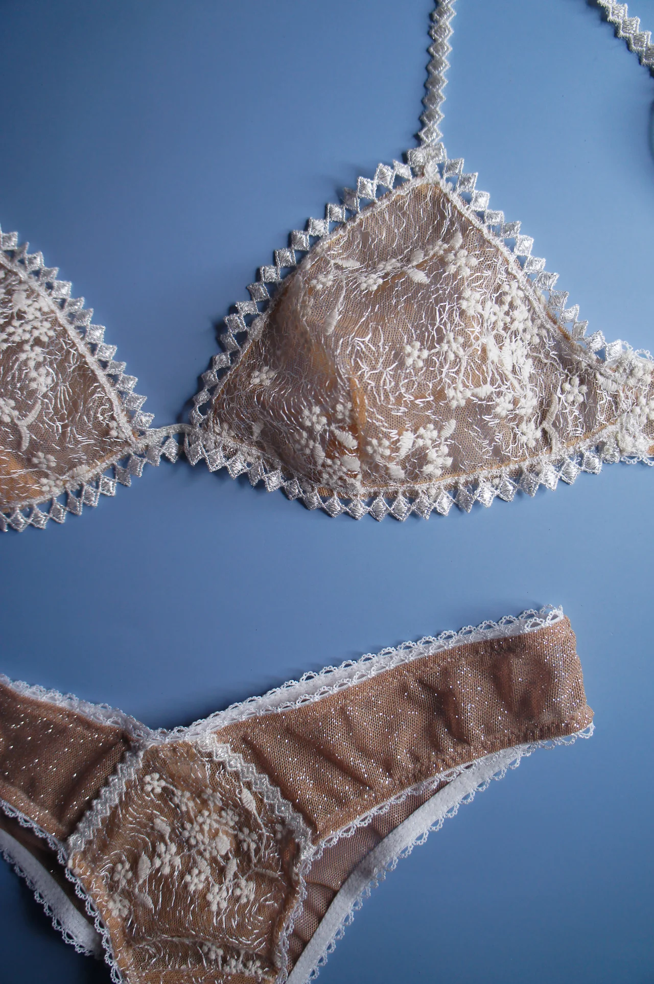 Ivory Floral Embroidery Bralette - Image 5