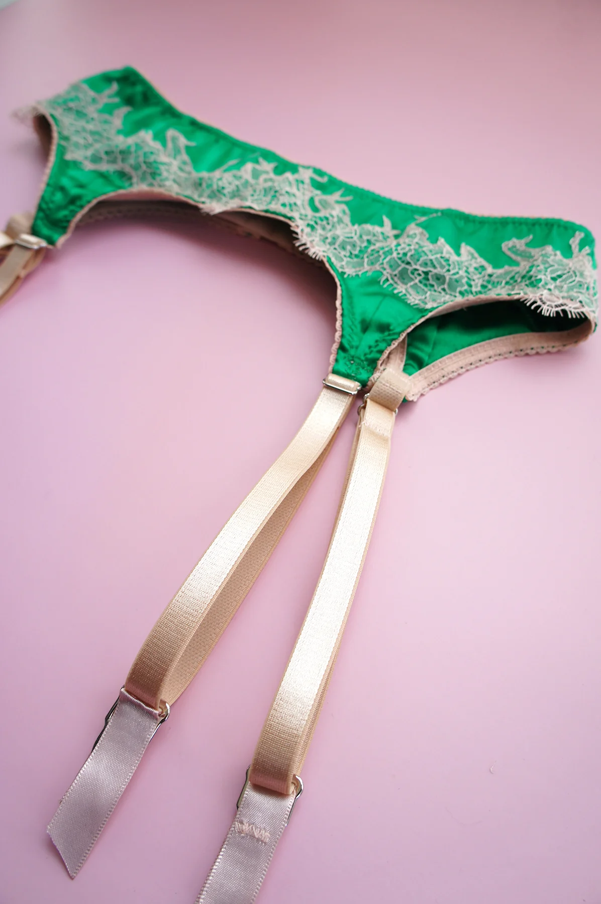 Ophelia Emerald Garter - Image 4