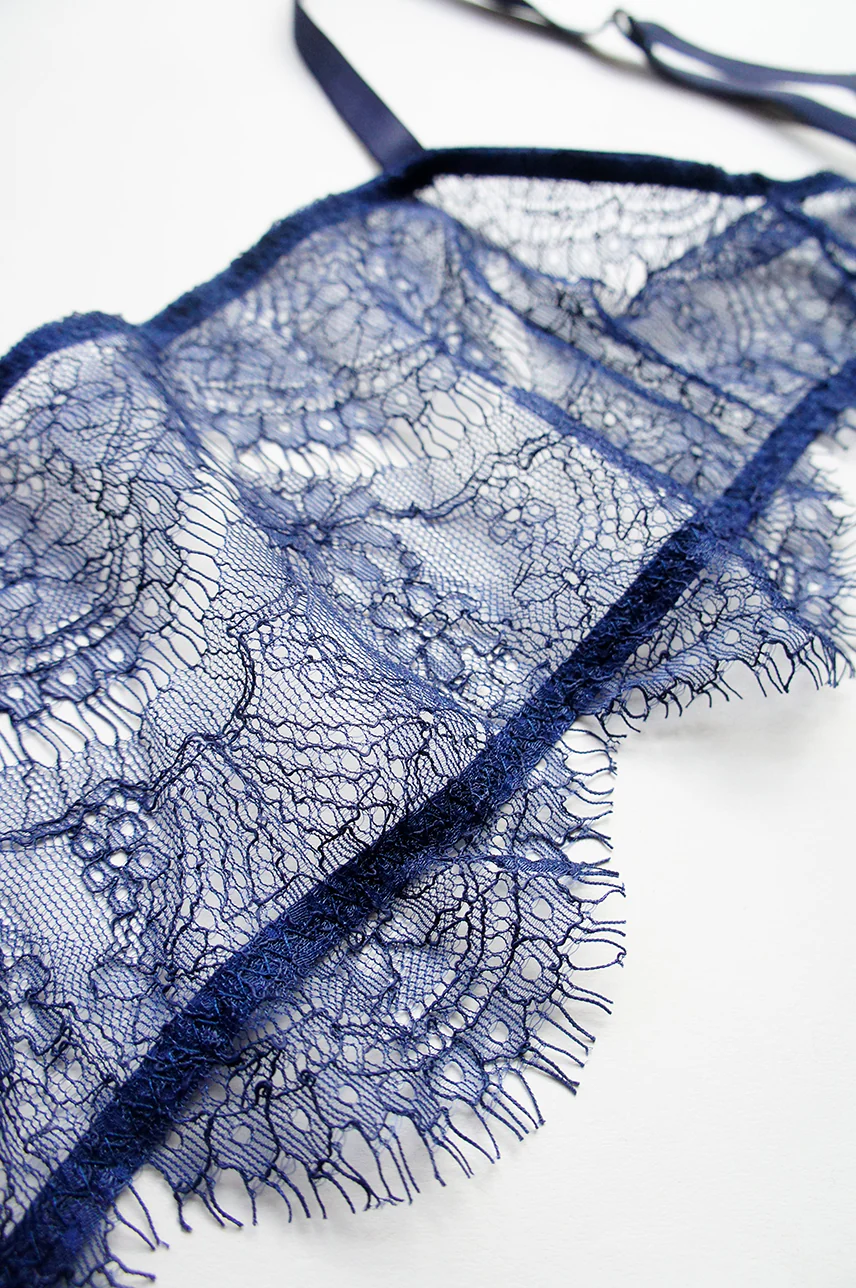 Tilly Lace Bandeau Bralette Navy - Image 5